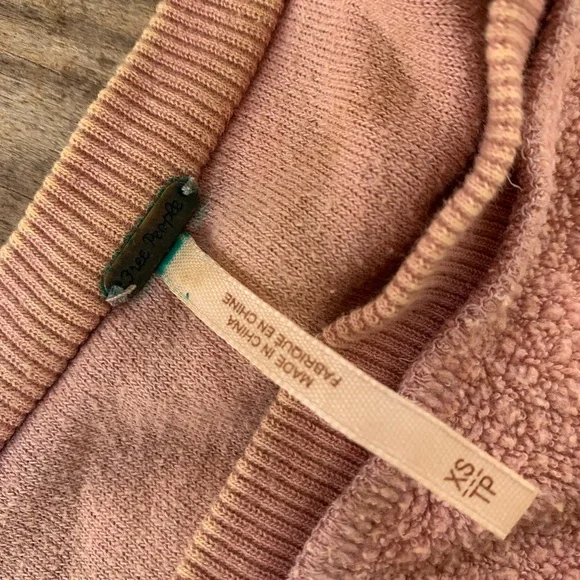 Free People oversized sweater - Picture 3 of 3